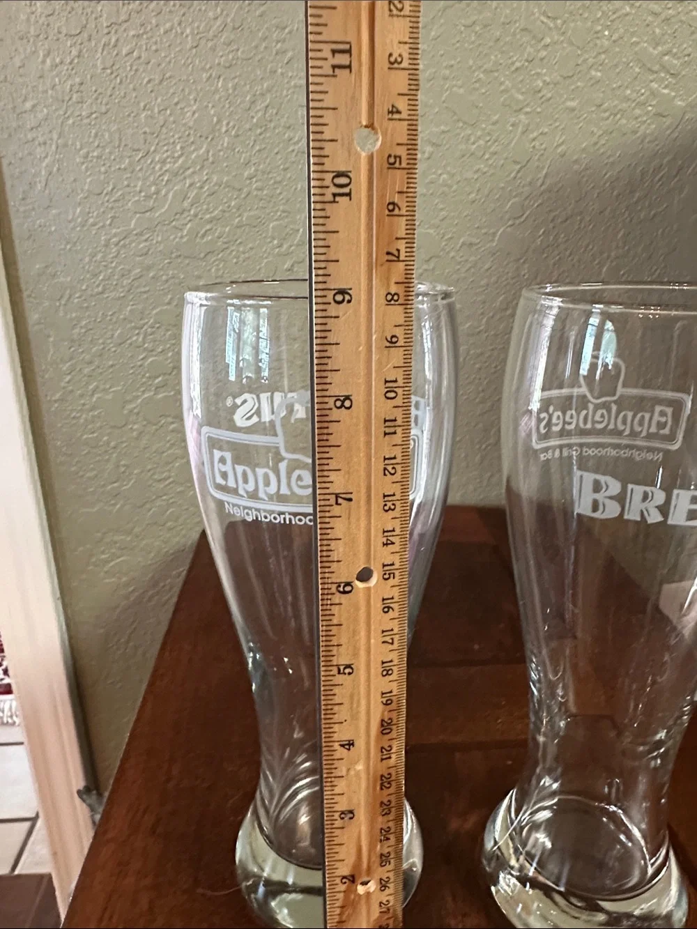 Vintage Applebee’s Brewtus Pilsner Beer Glasses - Set of 2 (22oz Heavy Base)